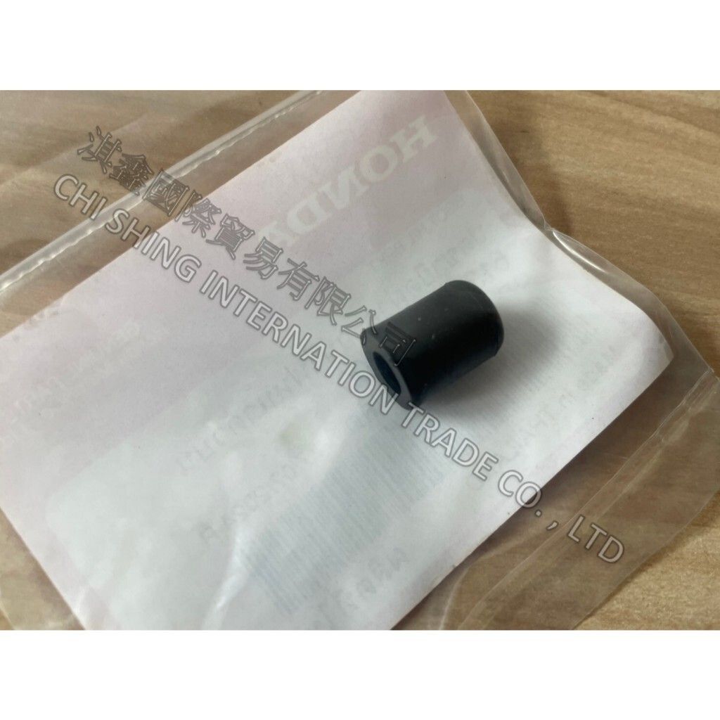 tw-11134207-7rasb-m5v8en4kkz9yf3