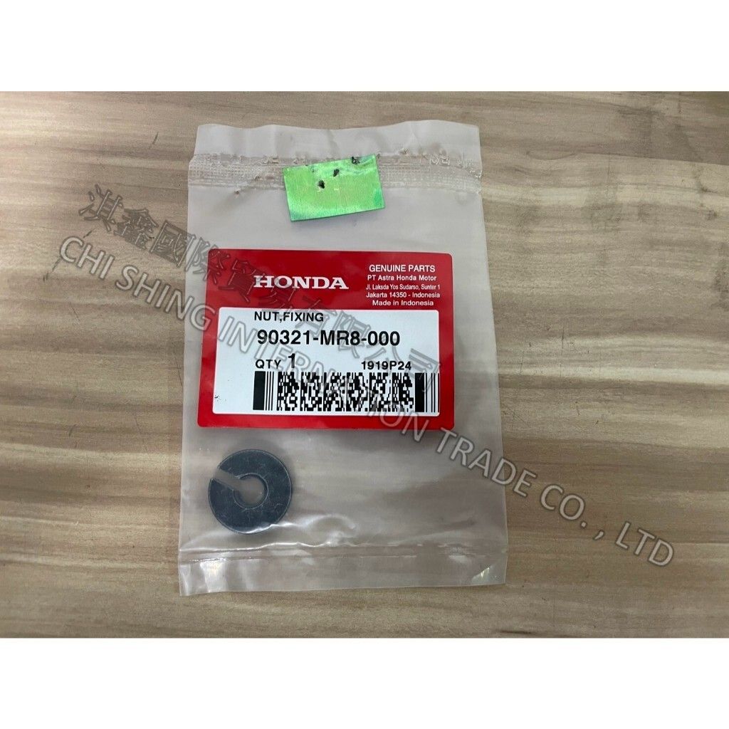 tw-11134207-7rbkc-m7lzt9wk05m279