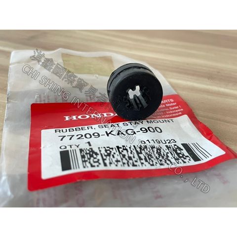 tw-11134207-7r98s-lzaa2iizp1x020