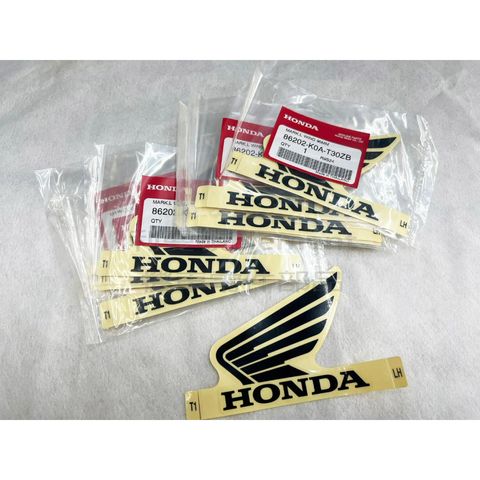 tw-11134207-23020-76pnsvdczwnvad