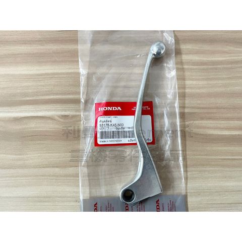 tw-11134207-7qukx-liwl97kr95xe90