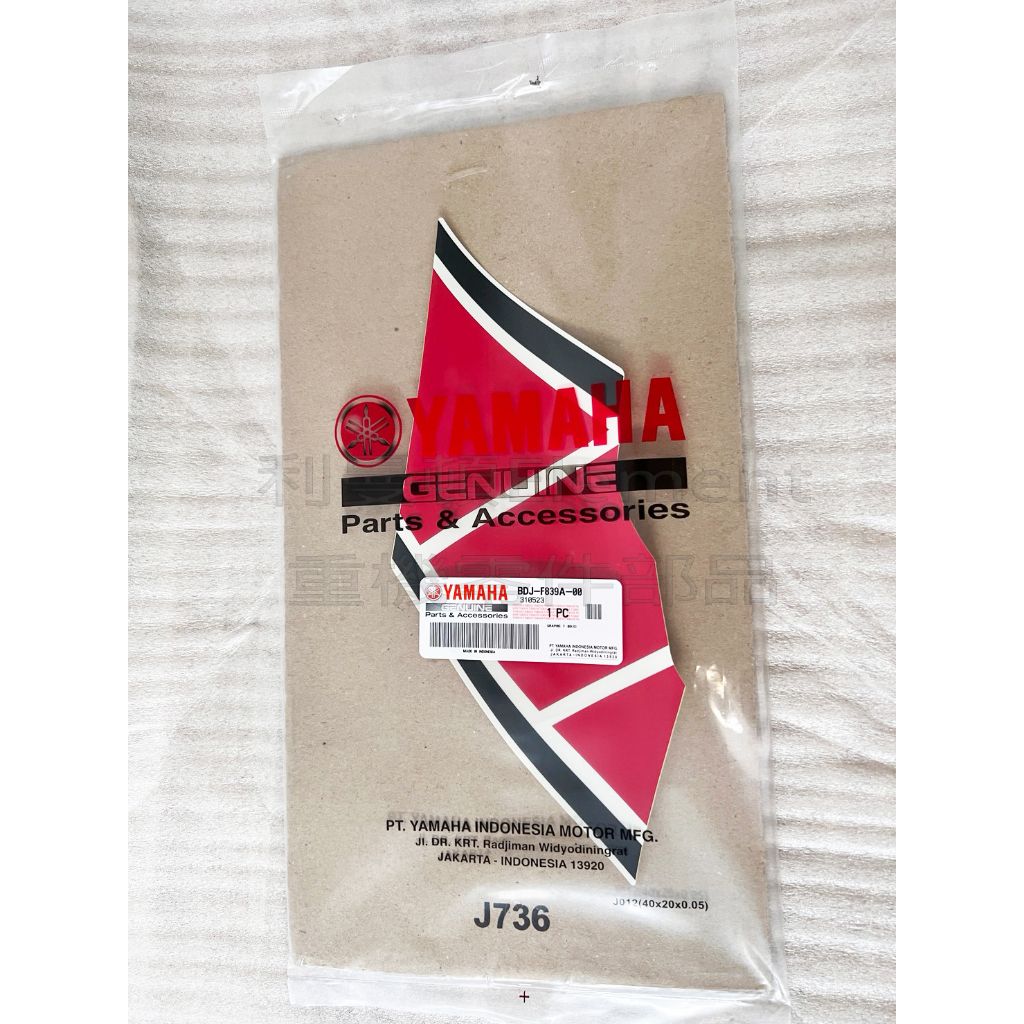 tw-11134207-7r990-llbs5cg8m3fl24