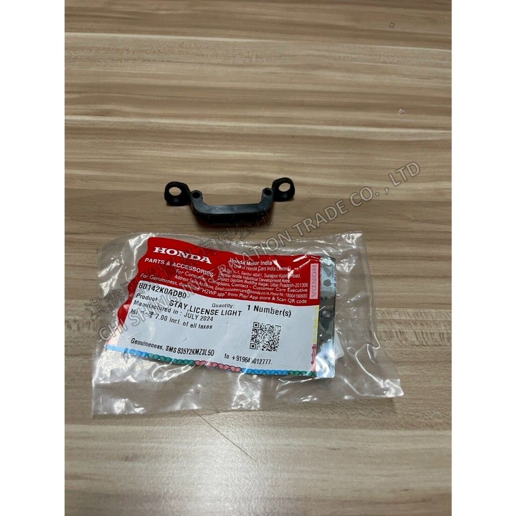 tw-11134207-7ra0i-mclttr3cx5bz8f