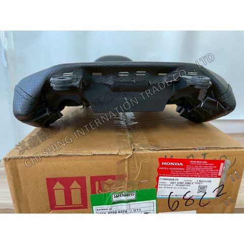 tw-11134207-7ra0o-mc8yjmhi2cd8da