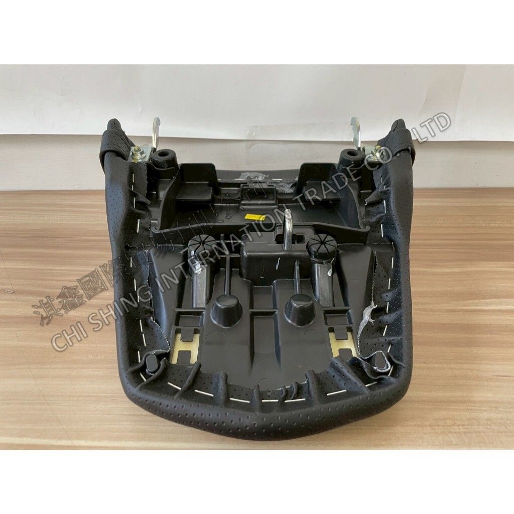 tw-11134207-7ra0r-mc7mq6funejt97