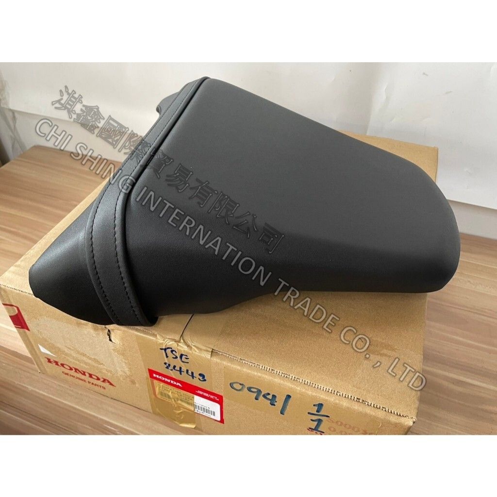 tw-11134207-7rasd-m50wqcuo3hl92c