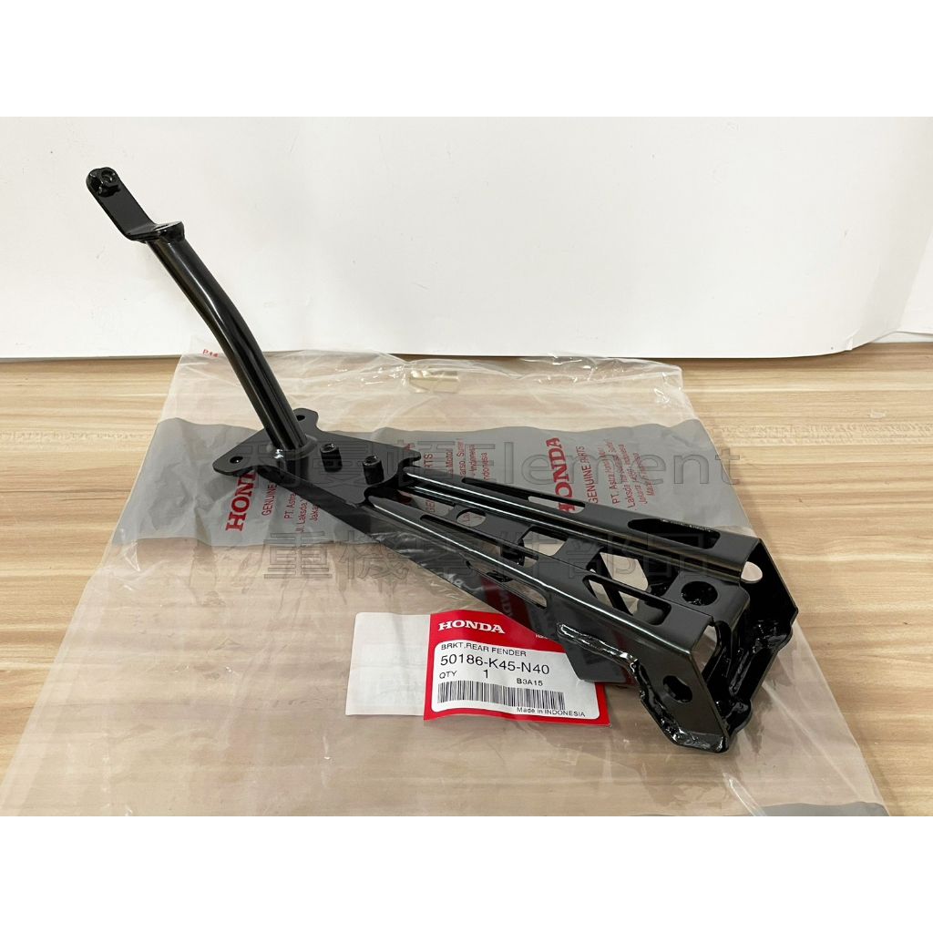 tw-11134207-7qula-lil2u1q6tinoa2