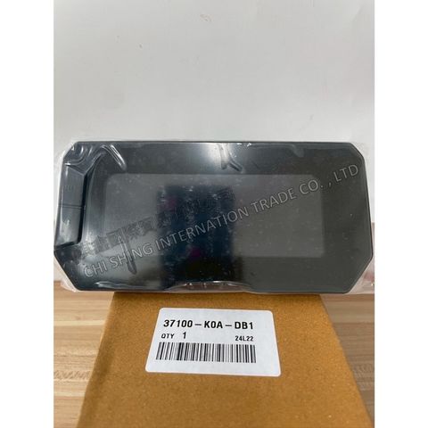 tw-11134207-7ra0j-mbxluoz7fp622b