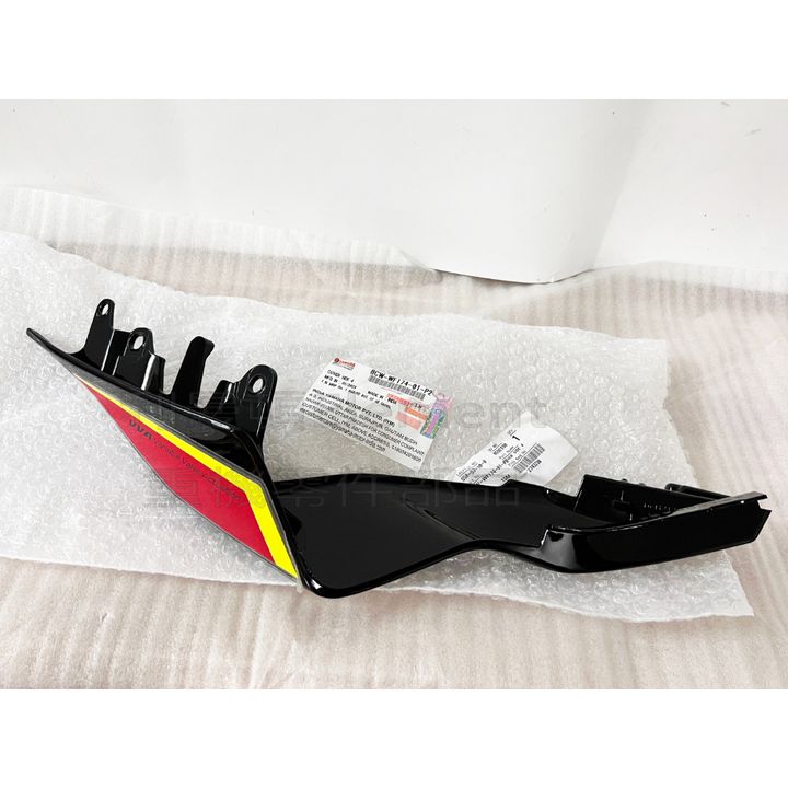 tw-11134207-7r990-ll6bjkhlgqj5c7
