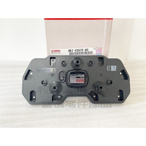 tw-11134207-7r98x-logks8emvwfu2b