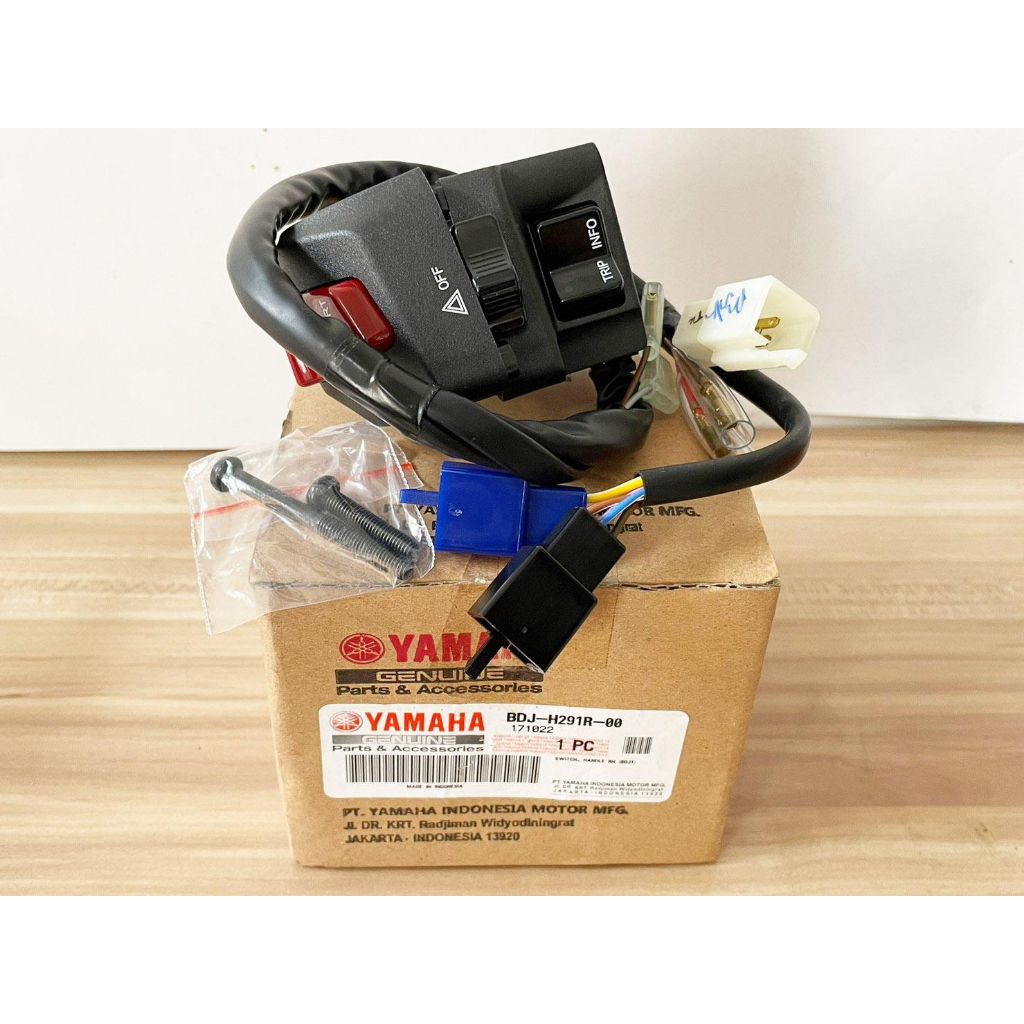 tw-11134207-7qul0-lfoxwz01o4y515