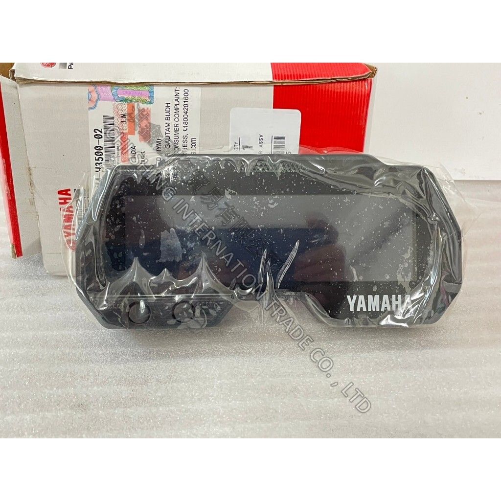 tw-11134207-7r992-lqlnnfx2mdc27a