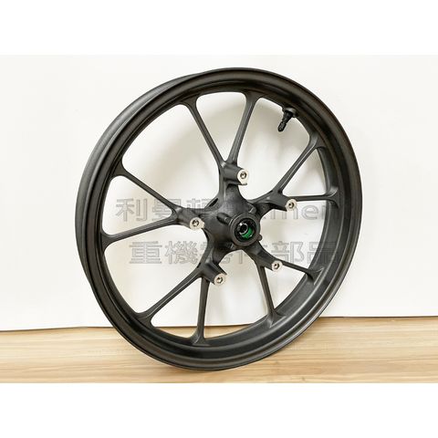 tw-11134207-7qul2-lhzoxf7q1dxqb8