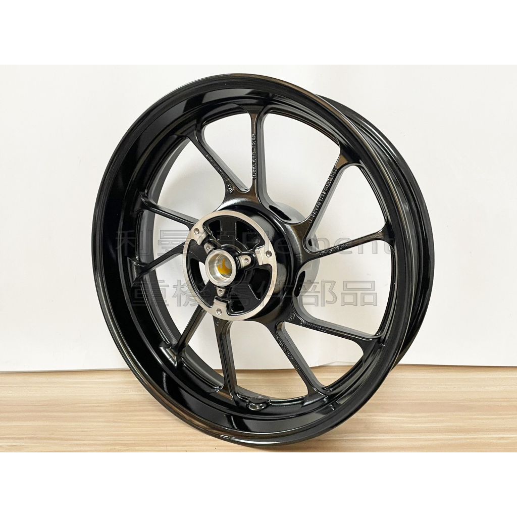 tw-11134207-7qul2-livasj02oo1gd9