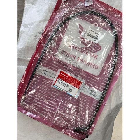 tw-11134207-820lg-mnay9js3t4oz64
