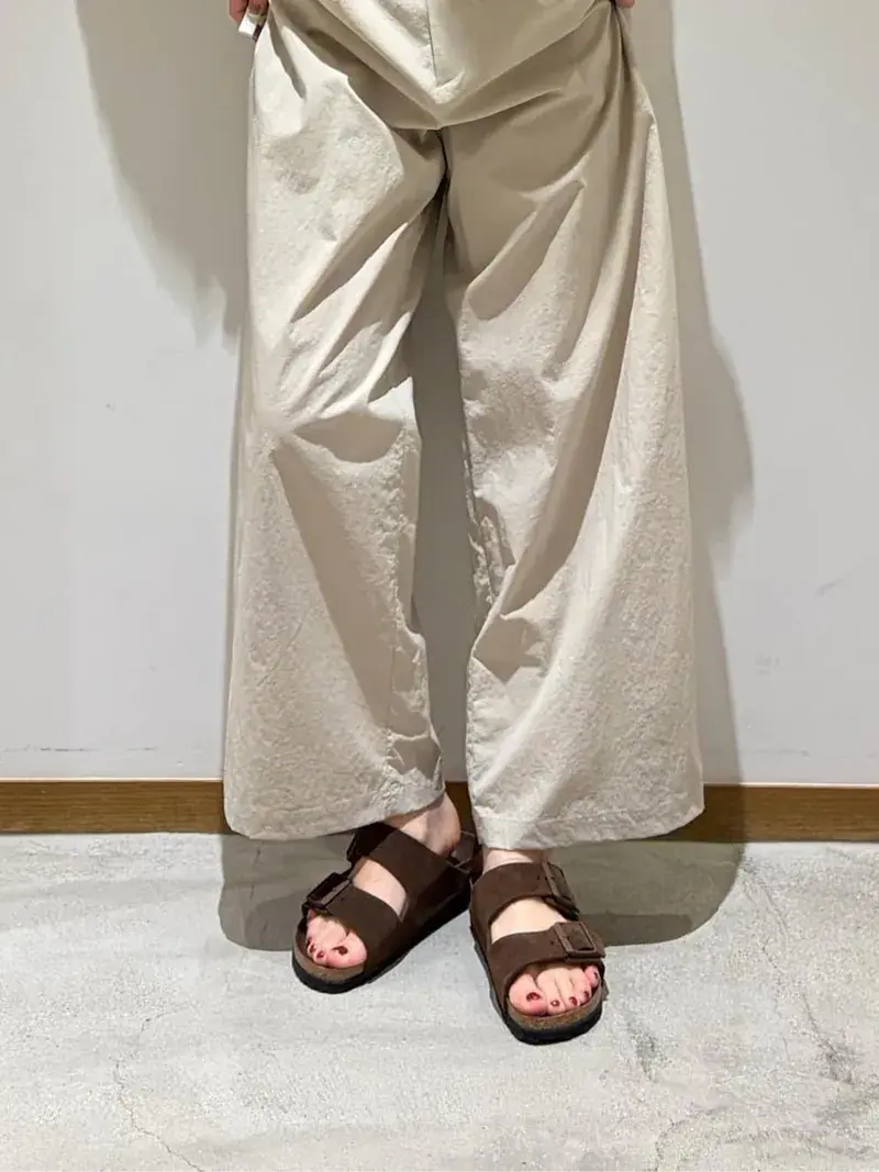 800x (4)