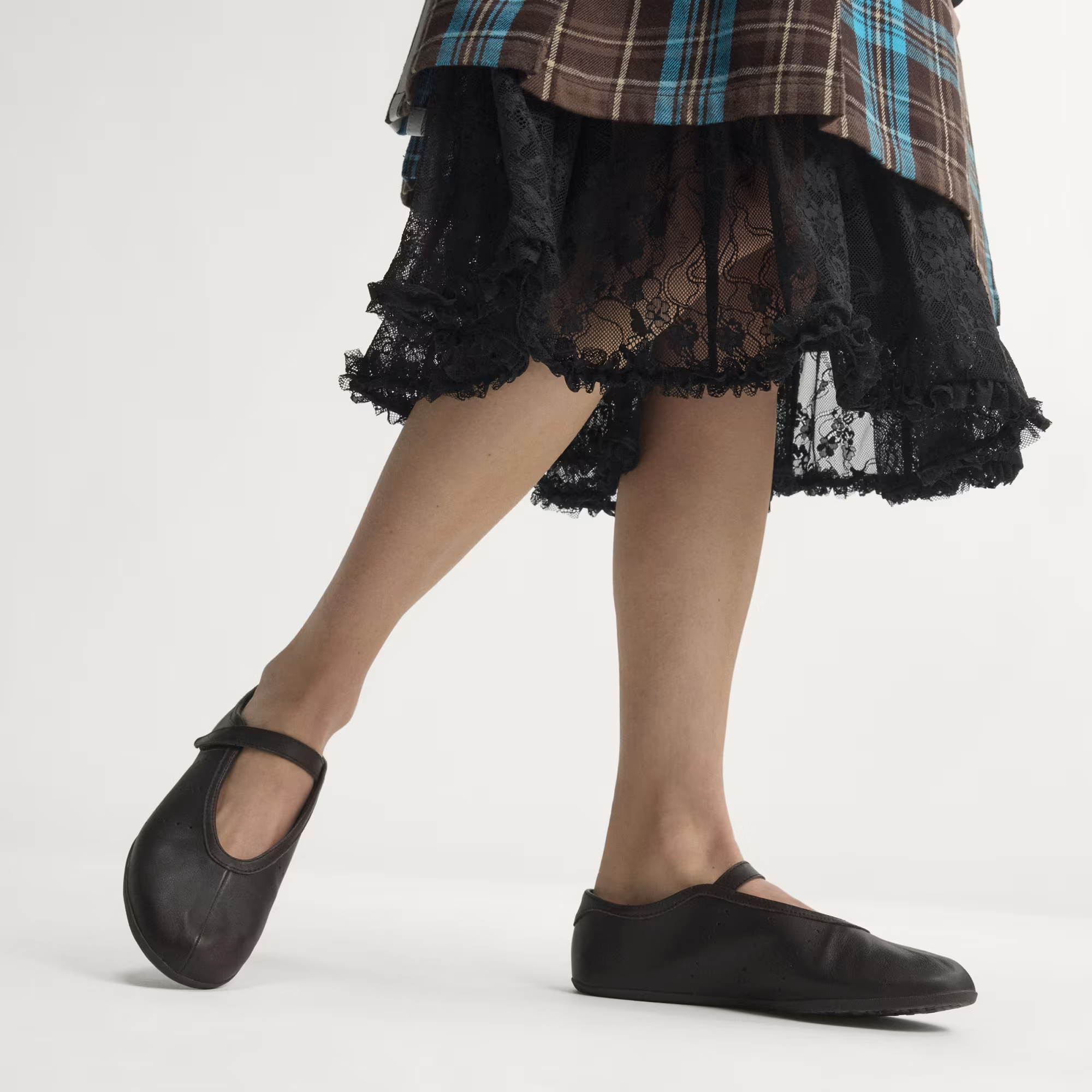 STAN_SMITH_LO_BALLET_SHOES_LA6371_HM3_hover.tiff