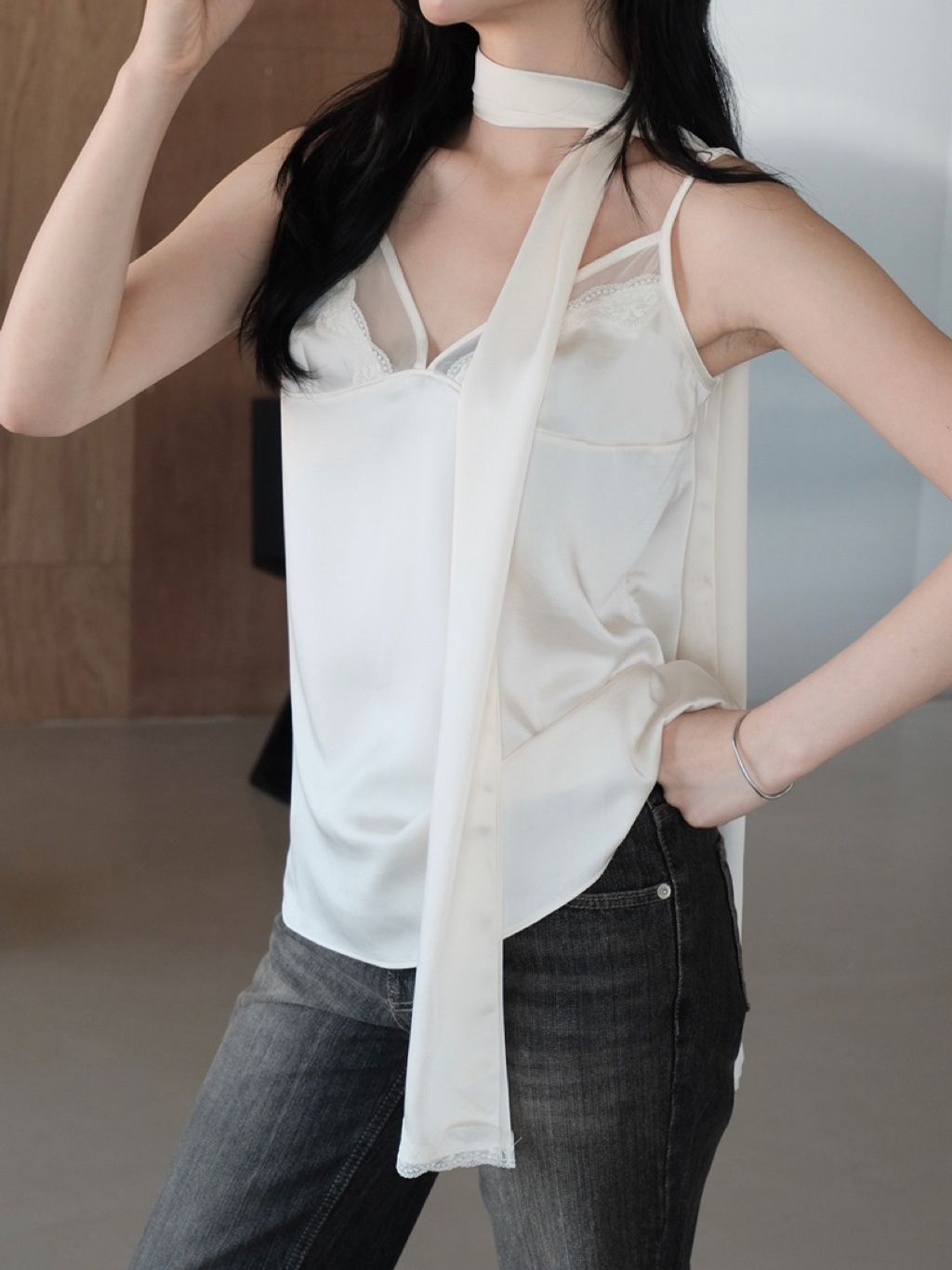 tw-11134207-820li-mt55b83yrcw8ad