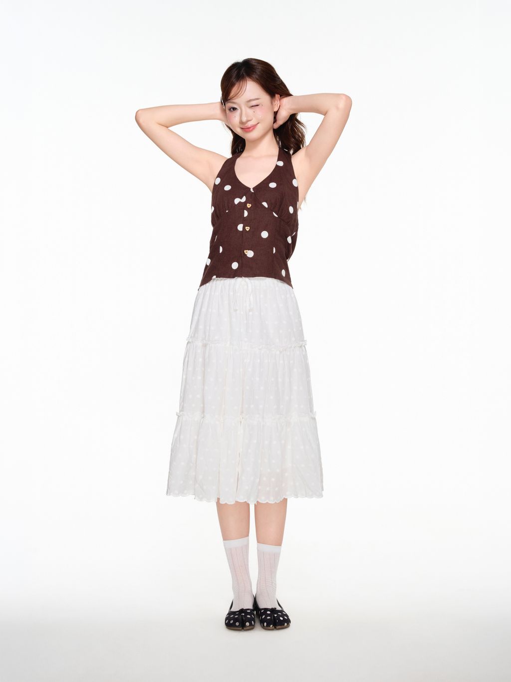 Irene-Top-Ao-yem-cham-bi-buoc-no-co-3
