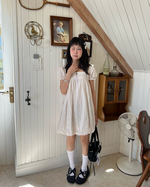 Ao-vay-hoa-nhi-co-vuong-vien-ren-KAORI-SHIRT-TKA510-3