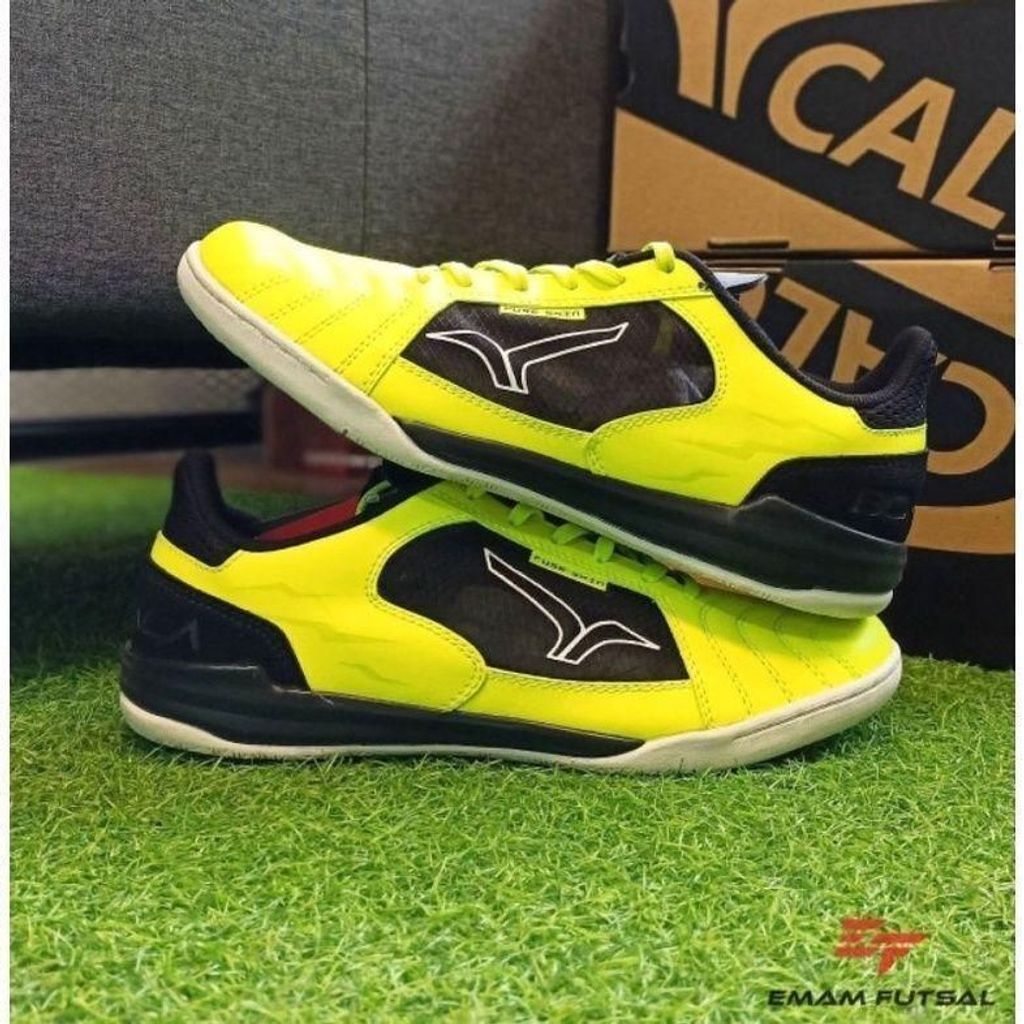 sg-11134201-820ng-mnik8cq75xj92a