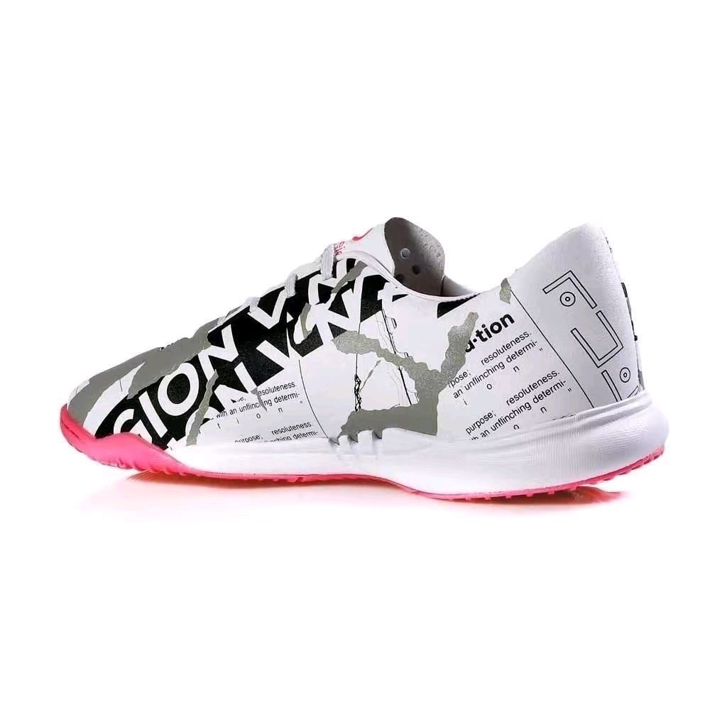 my-11134207-820ld-mnm66her3jete3