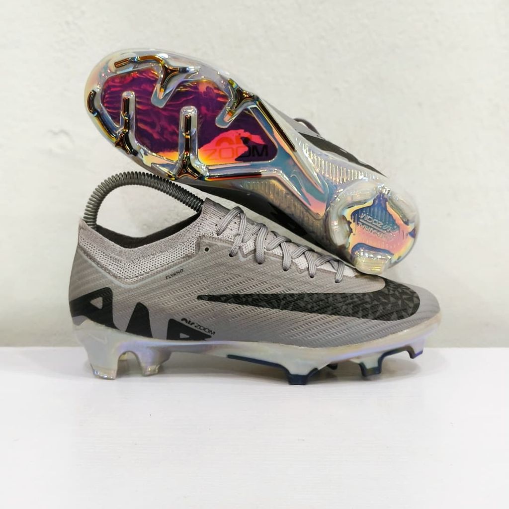 MERCURIAL KELABU