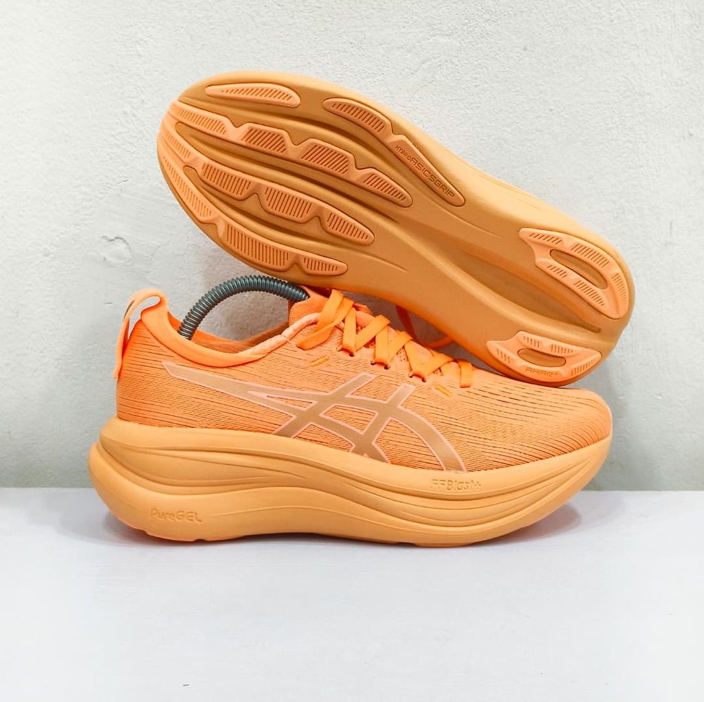 NIMBUS 28 ORANGE