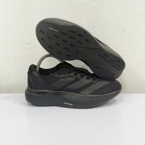 ALL BLACK