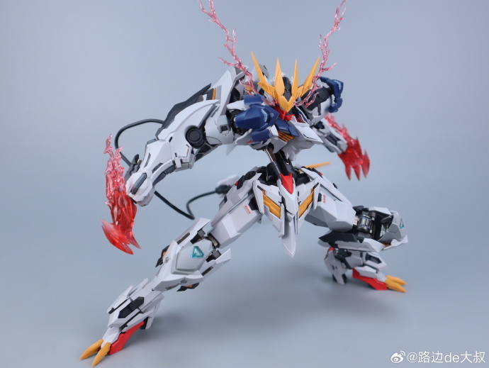 ec3fc099gy1i871g9fu2rj23a82gwx6p