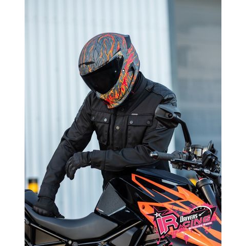 tw-11134207-7rbk7-m7xdcq8eoi9x38