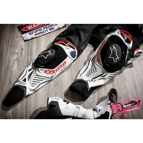 tw-11134207-7rbkb-m7rypqaetflw24