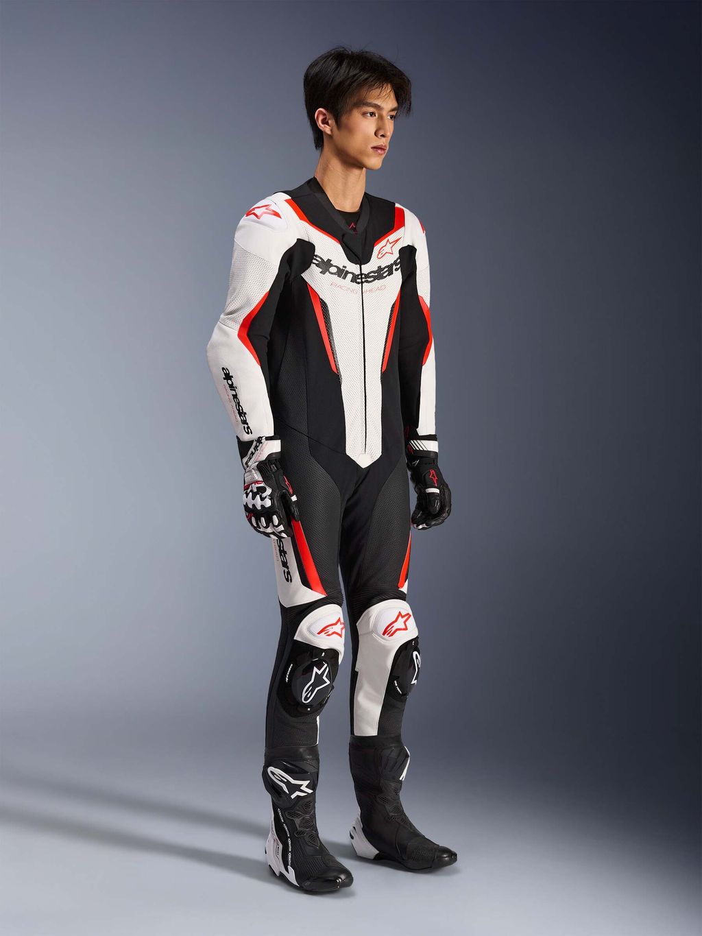 3150526_233_GP_FORCE_V2_LEATHER_SUIT_1_PC_FS_d902be15-9824-4e76-824c-7a891ed4860b