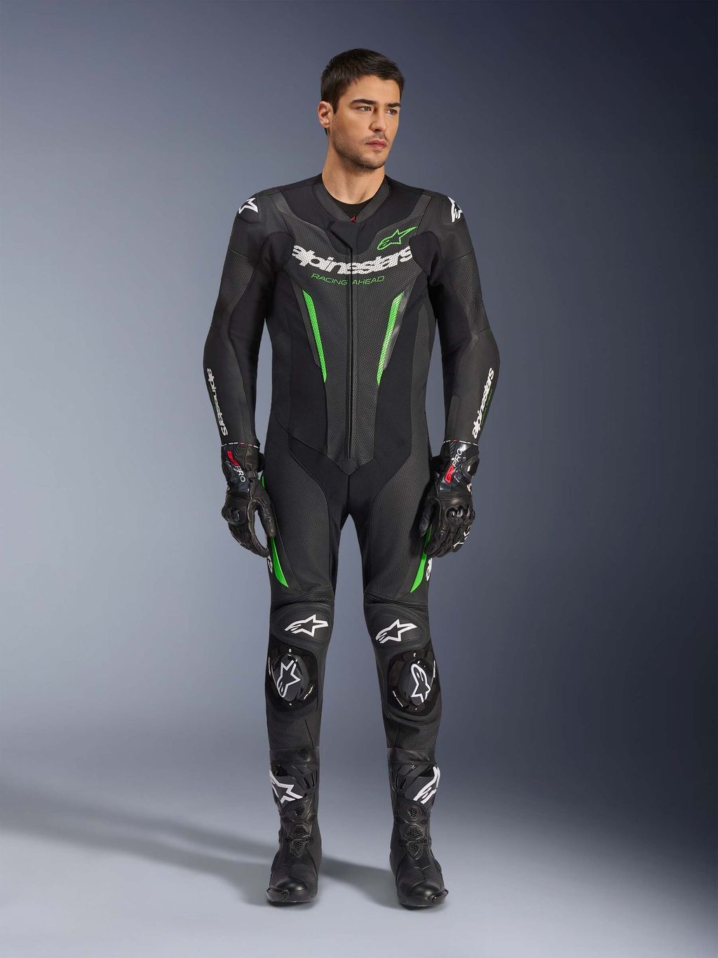 3150526_16_GP_FORCE_V2_LEATHER_SUIT_1PC_FR_e0c3ee0d-3dd9-4f33-bb12-5c8b79cbe7c0