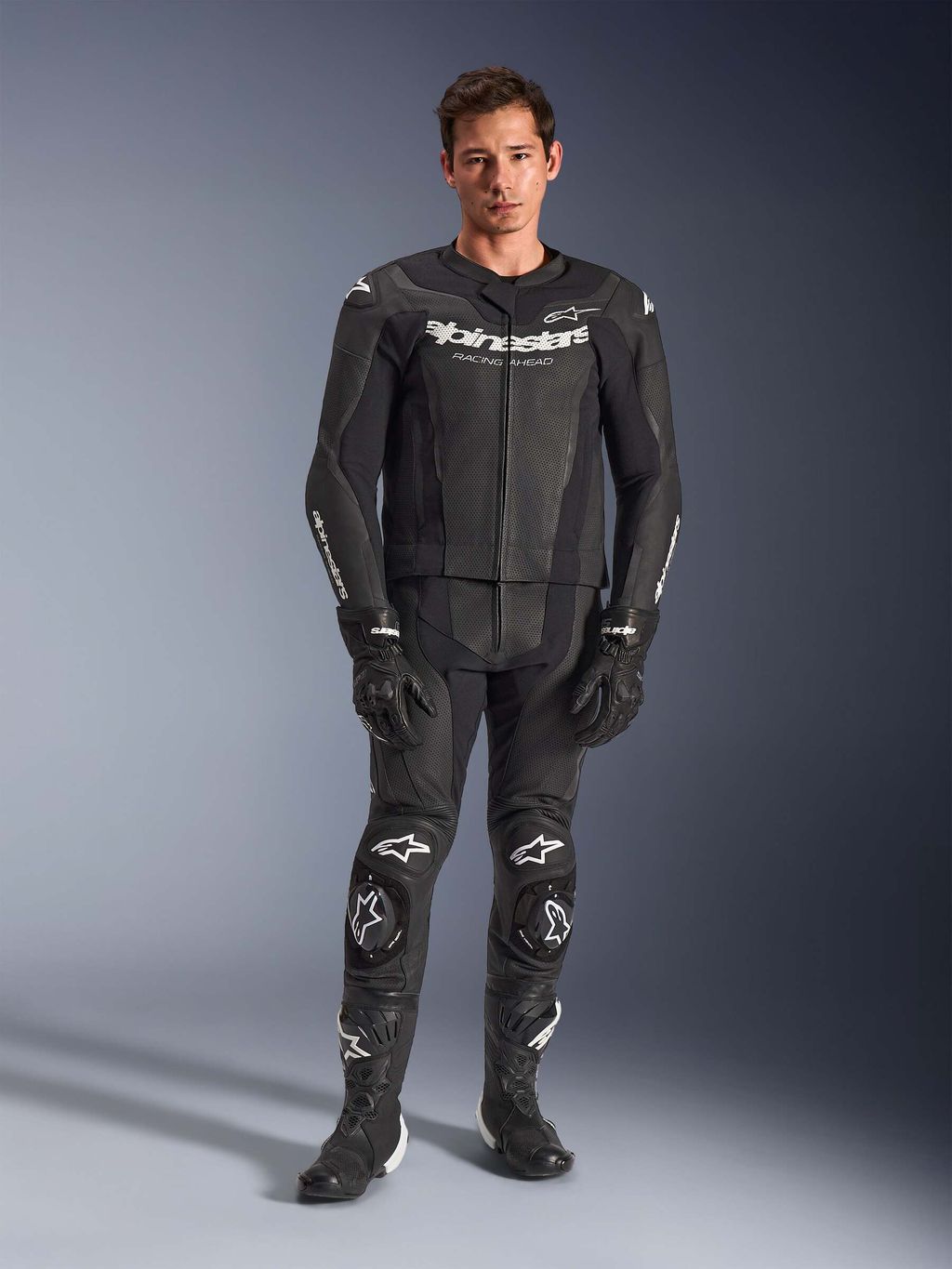 3160126_10_GP_FORCE_V2_LEATHER_SUIT_2_PC_FR_4d56ddec-e769-4a4a-be37-b32fbe4e4ae9