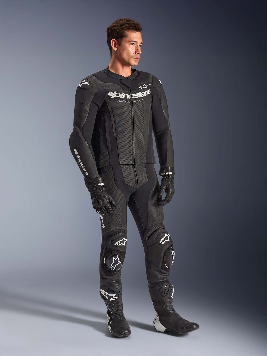 3160126_10_GP_FORCE_V2_LEATHER_SUIT_2_PC_FS_7b54b217-bc76-4a8c-b0e7-477ef3733ffe