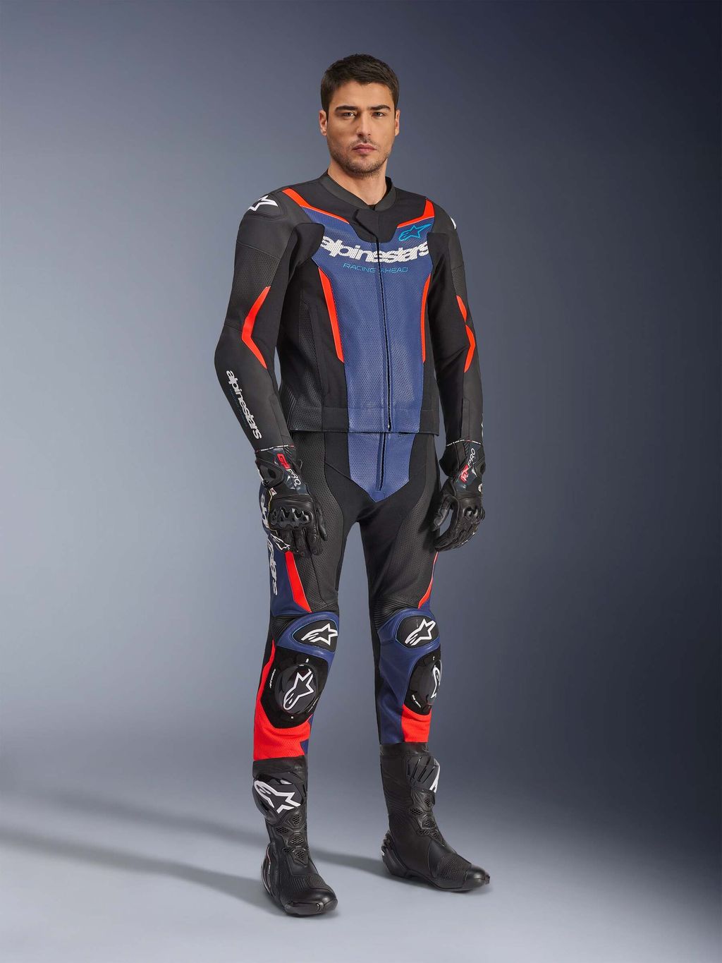 3160126_1739_GP_FORCE_V2_LEATHER_SUIT_2PC_FS_e60d7ce2-0494-44de-9f53-b60990a4ae85