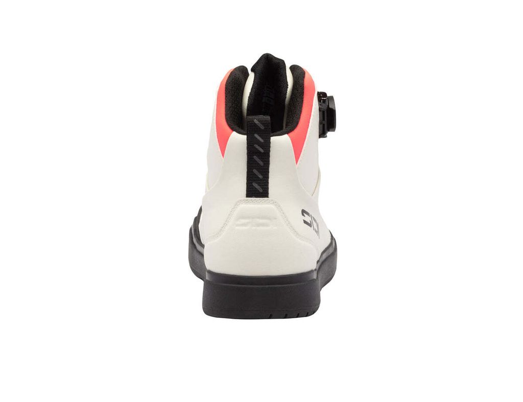 000MPKRYOICEWHITE_5BACKcopia