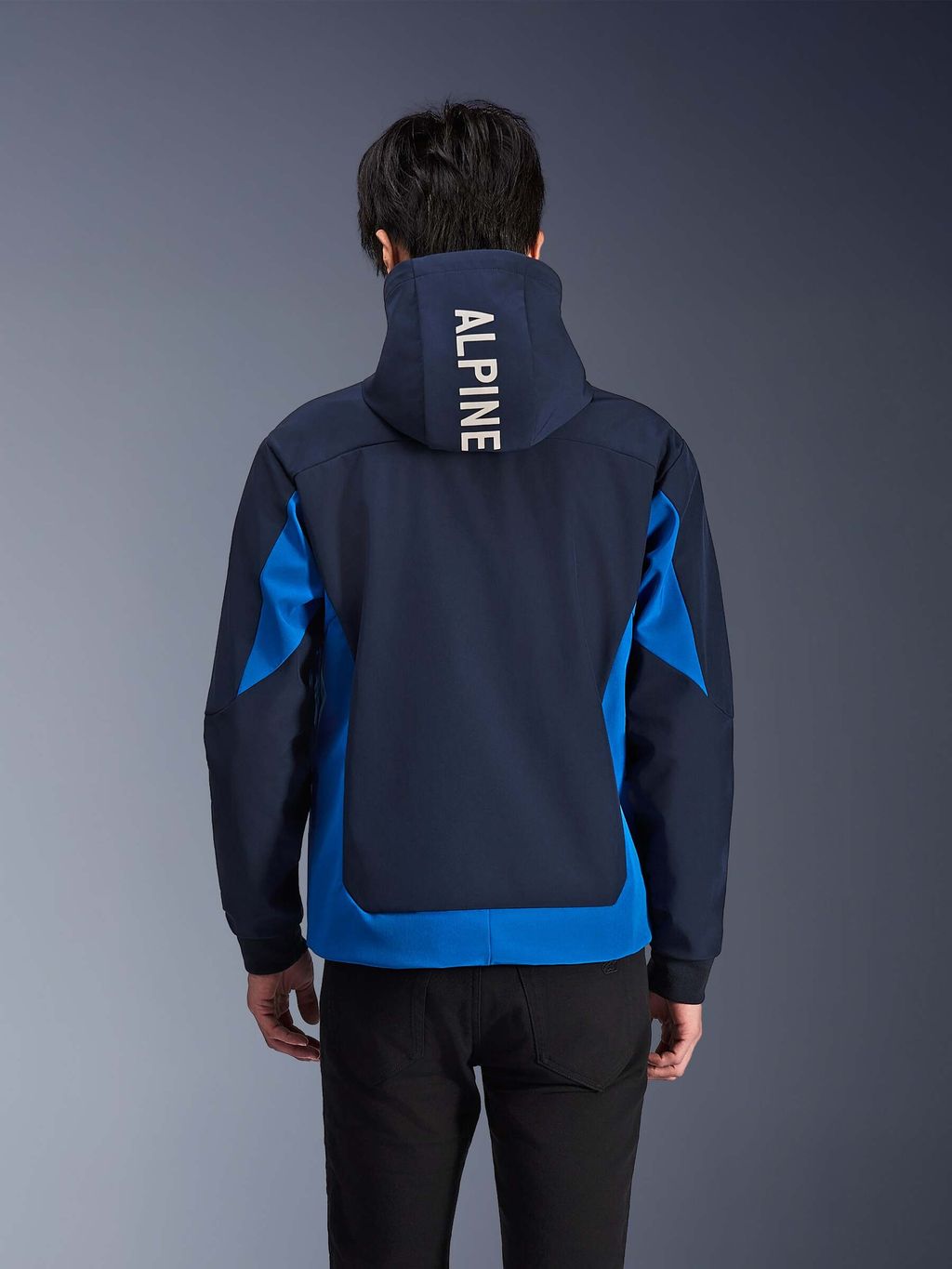 4202624_7296_RADIUM_TECH_HOODIE_BA_3X4_4203059c-fcaf-449c-8b54-21294468c3eb