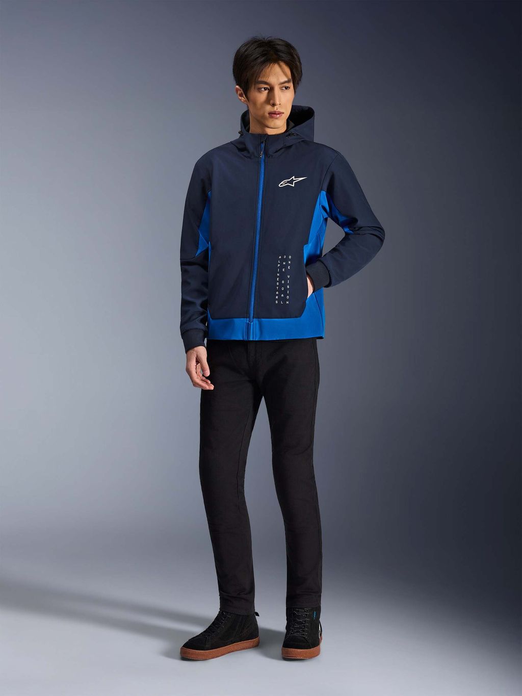 4202624_7296_RADIUM_TECH_HOODIE_FS_98aee87a-b210-40c8-ae75-9b1f2ec0d36f