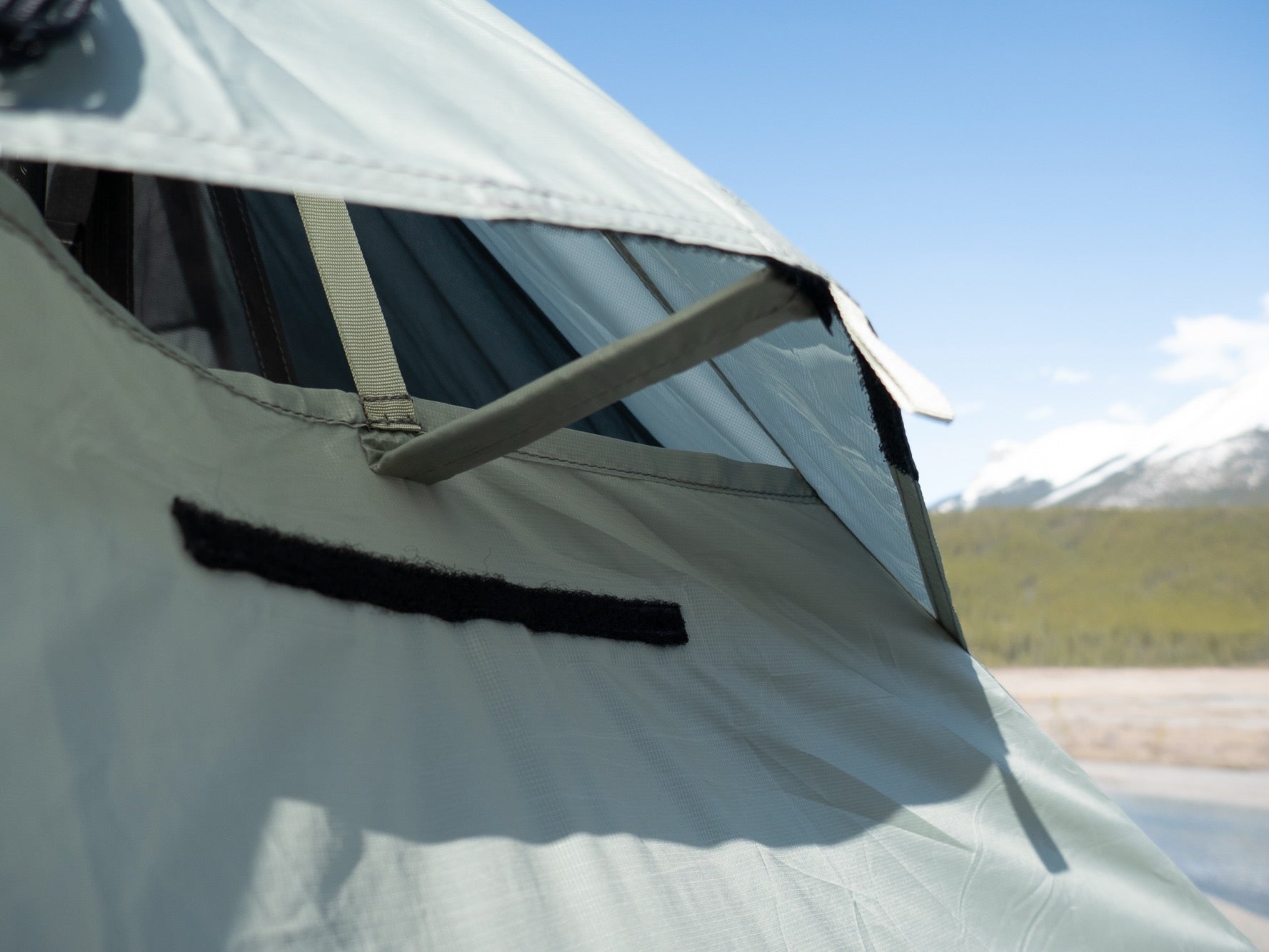 x-mid-2-durston-details-tent-1