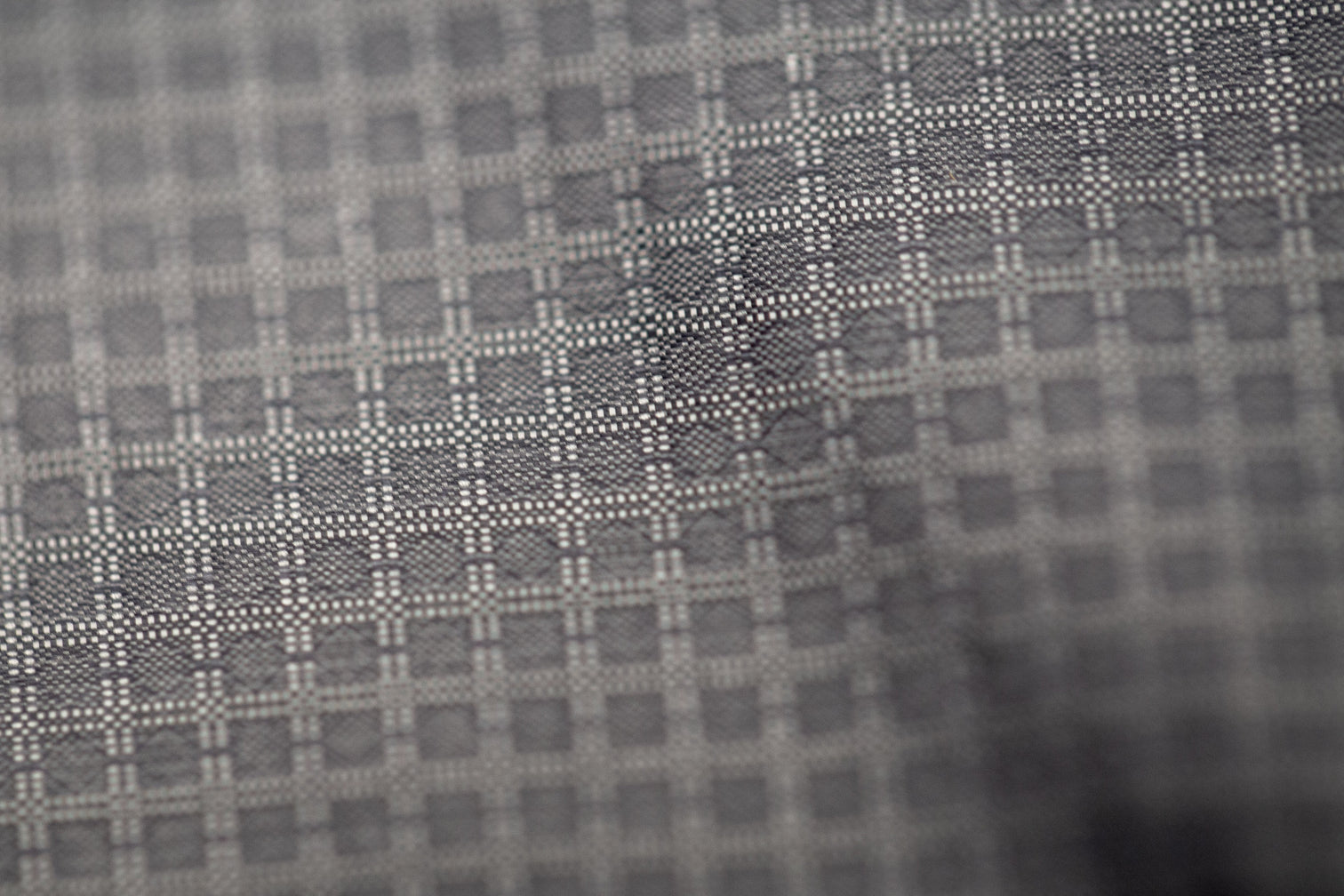 HORNET_ELITE_OSMO_FABRIC_CLOSE_1512x
