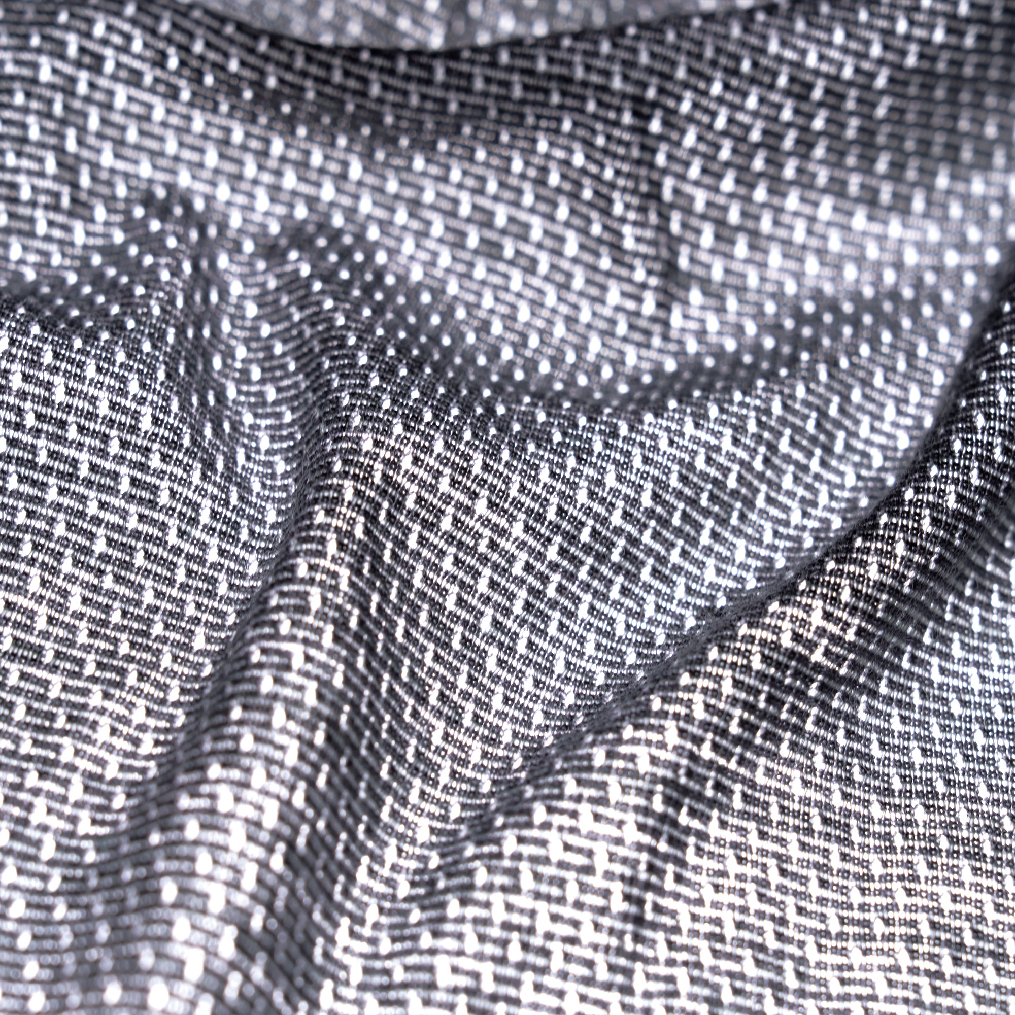 106111-4_3000x