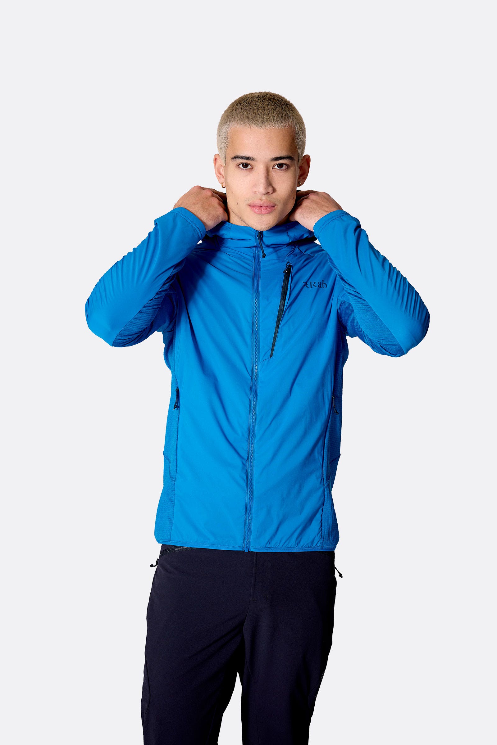 ascendor_summit_hoody_mayablue_qfg_56_myb_model_front2