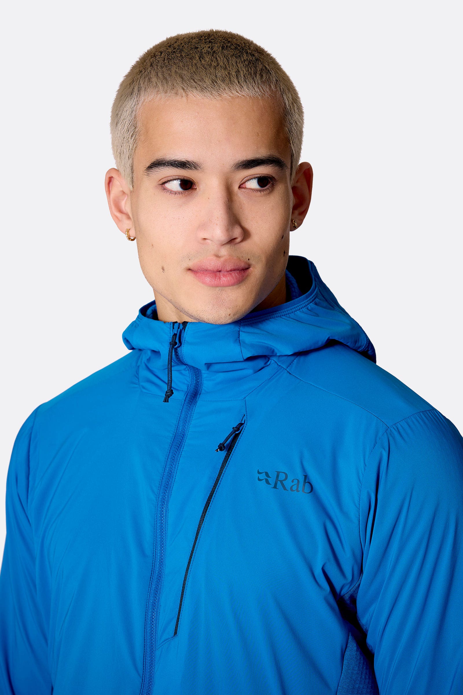 ascendor_summit_hoody_mayablue_qfg_56_myb_model_de (8)