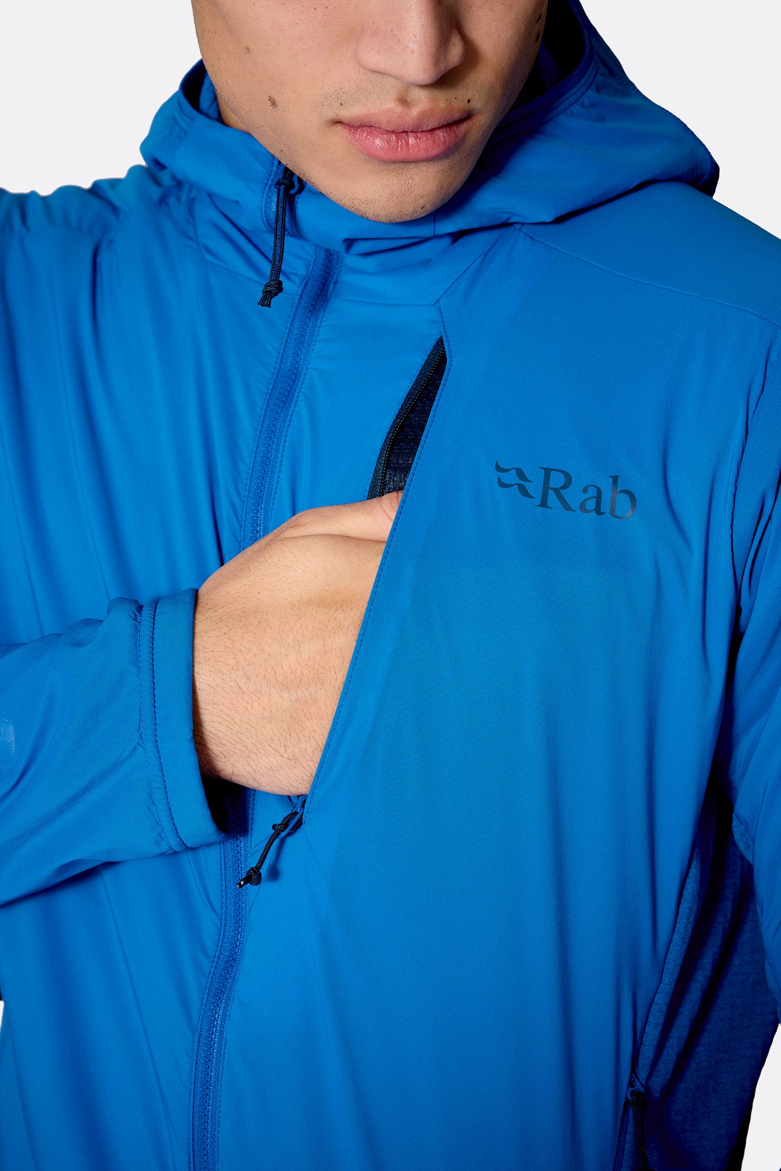 ascendor_summit_hoody_mayablue_qfg_56_myb_model_de (2)