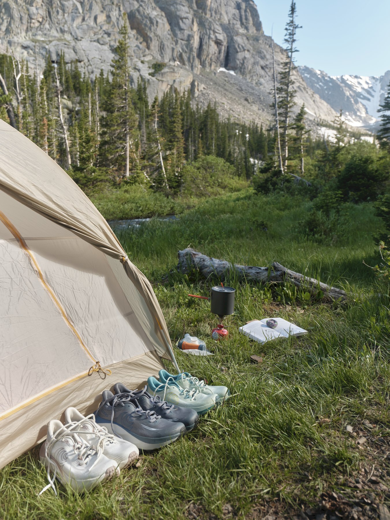 TopoAthletic_Ultraventure5_F26_lg_0 54_x