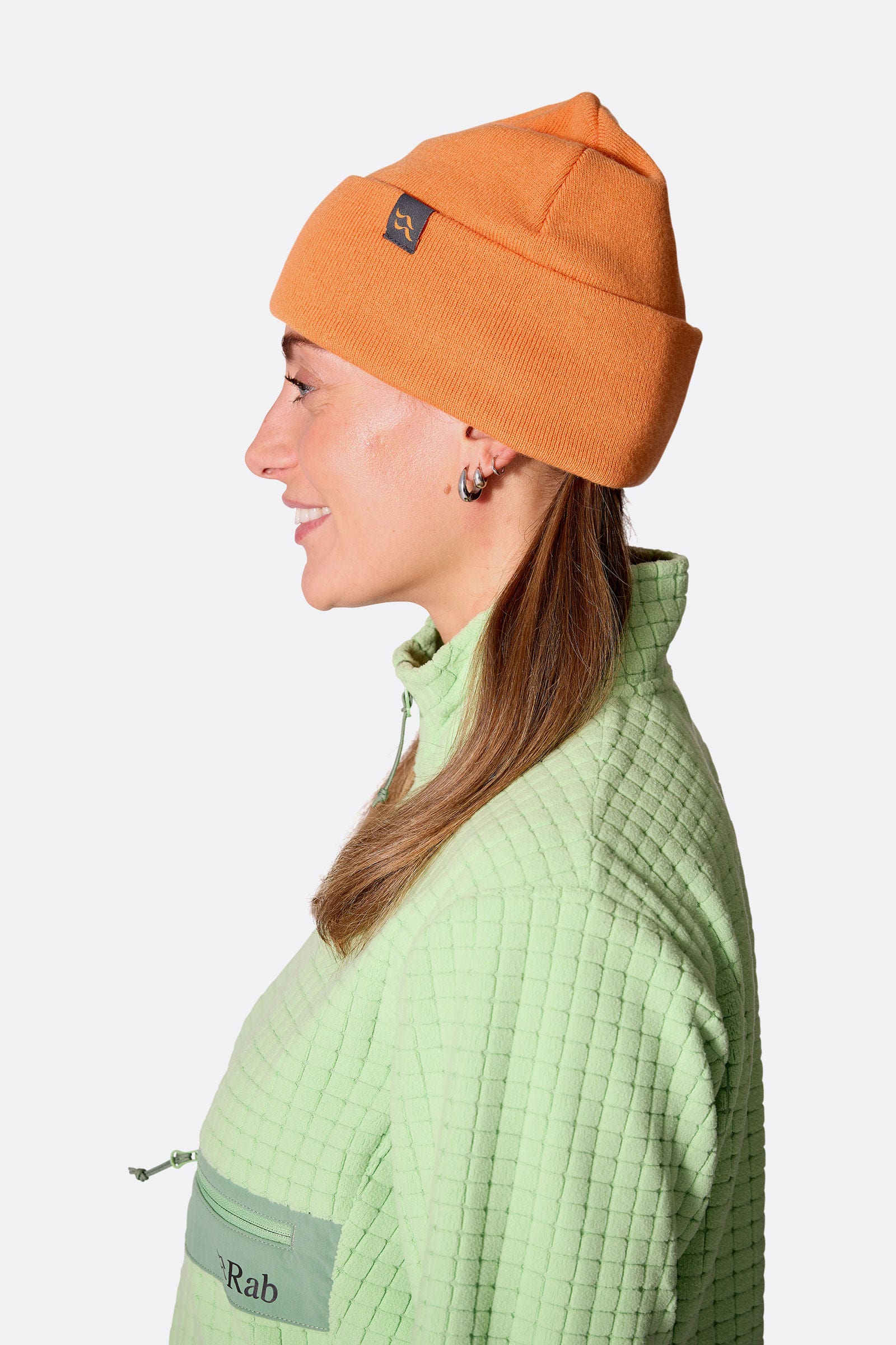 adzuki_beanie_melba_qab_23_mba_model_side2