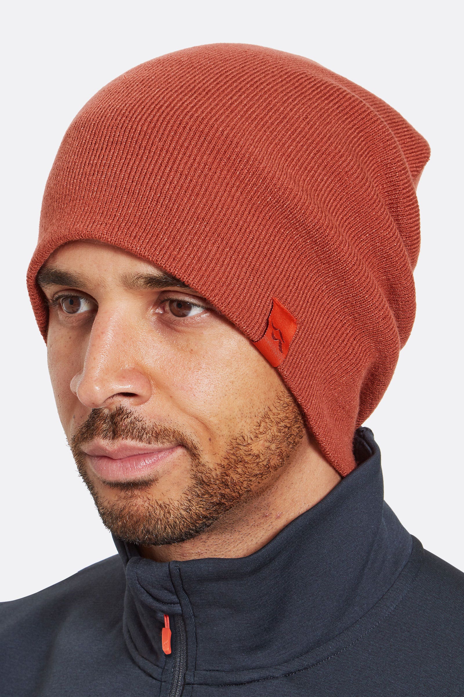adzuki_beanie_tuscanred_redgrapefruit_qab_23_tgp_model