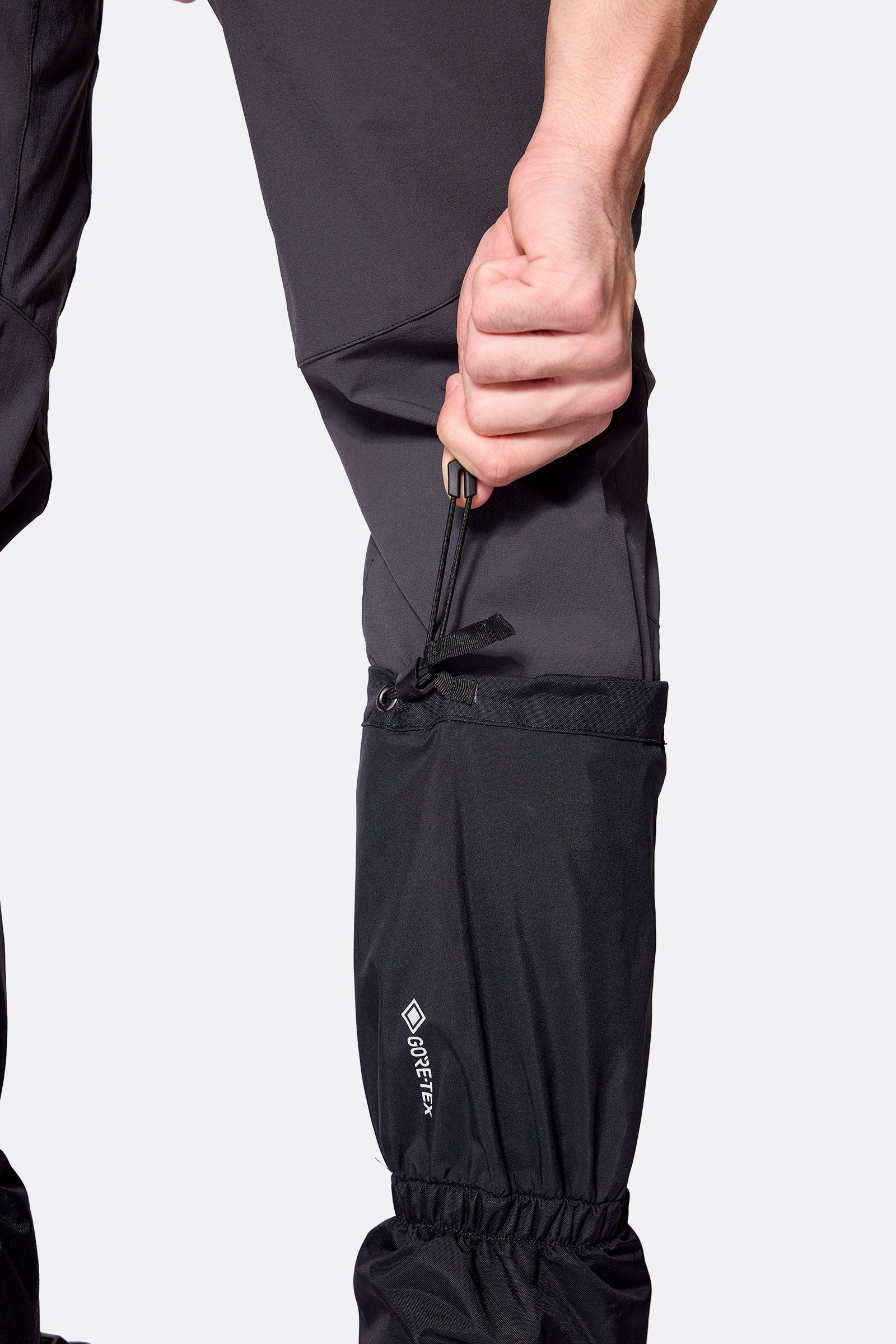 kangri_gtx_gaiter_black_qaj_42_blk_model_detail_34085